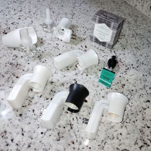 Assorted Wallflower Nightlight Plug-In Holders + More! Awesome LOT for Your Home